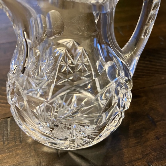 Handcut Heavy Crystal Creamer - Picture 3 of 8